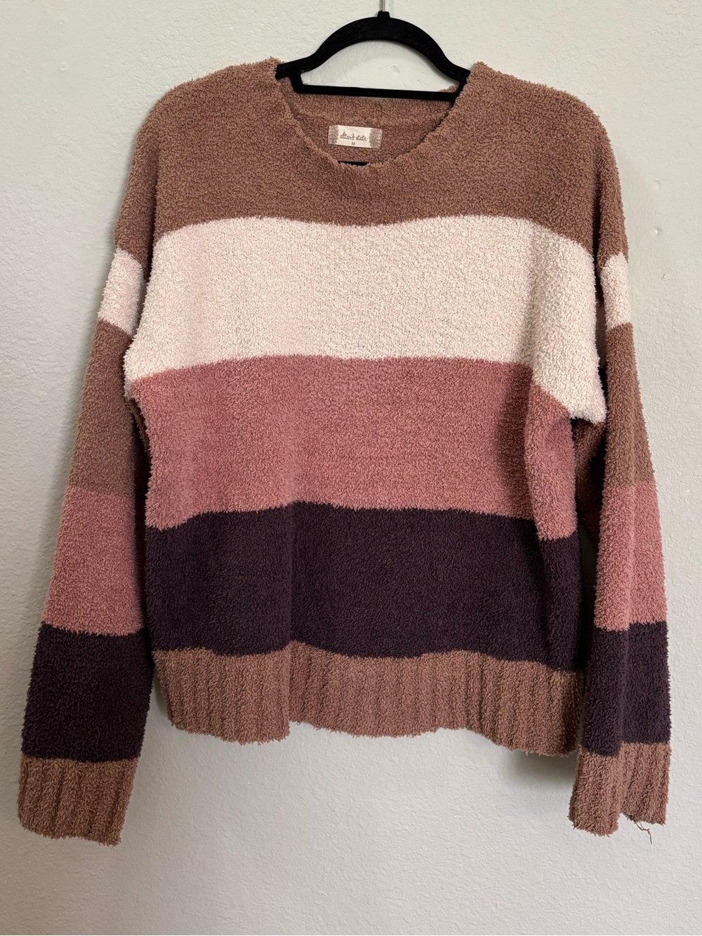 Altar’d State Colorblock Cozy Plush Sherpa Pullover Sweater Size Medium